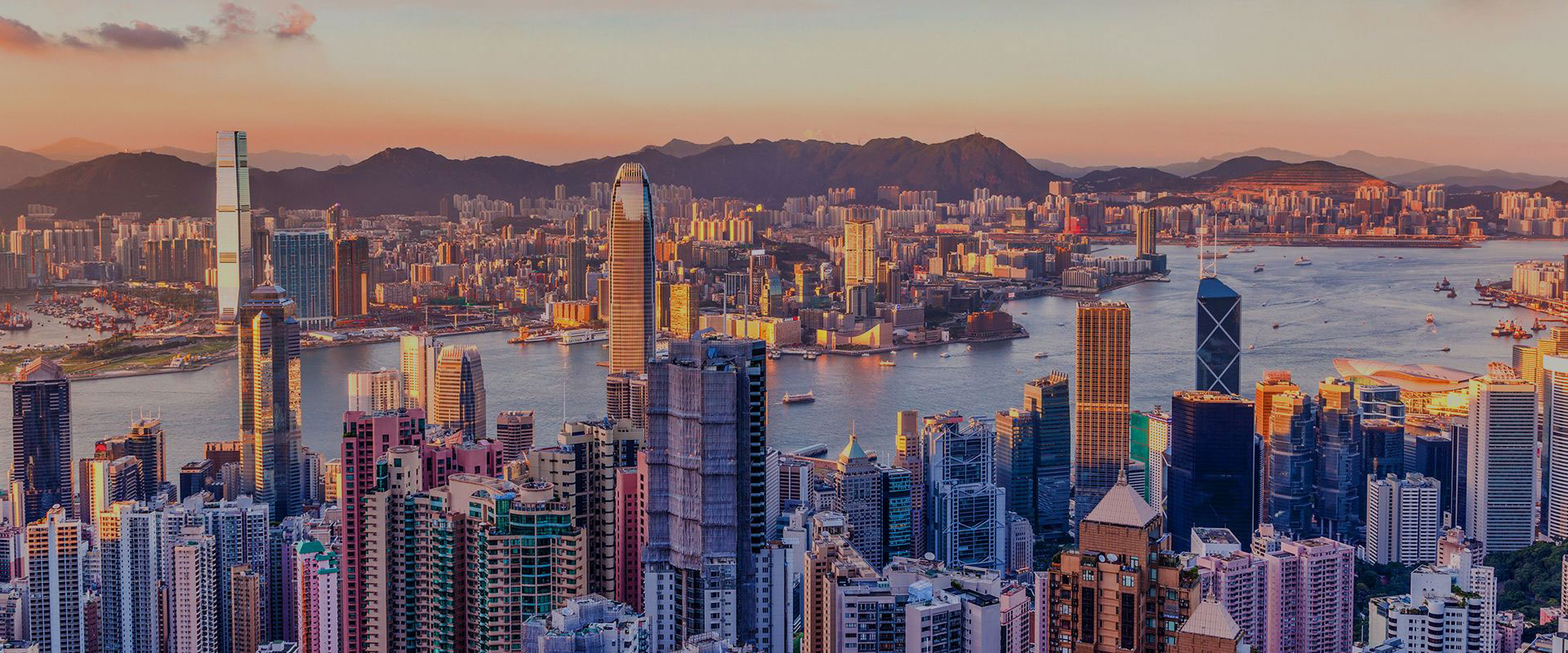 Hong-Kong-Skyline-Big-Bus-Tours-18-01-17